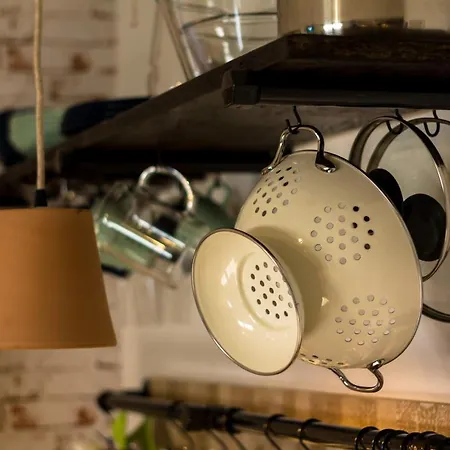 Little Beauty Souterrain شقة